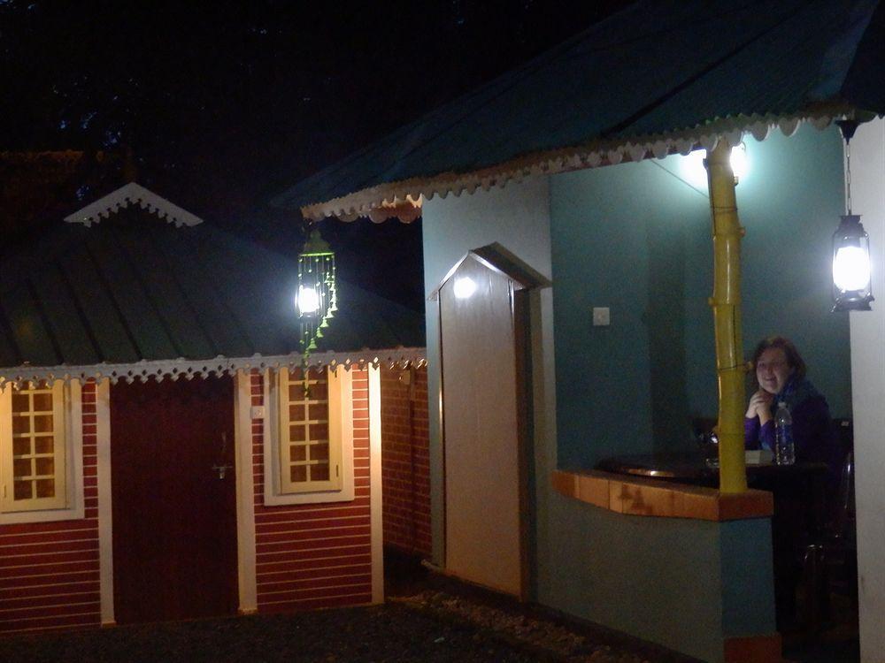 Green Garden Cottage Thekkady Exterior foto