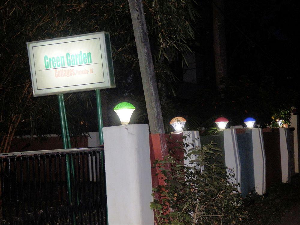 Green Garden Cottage Thekkady Exterior foto